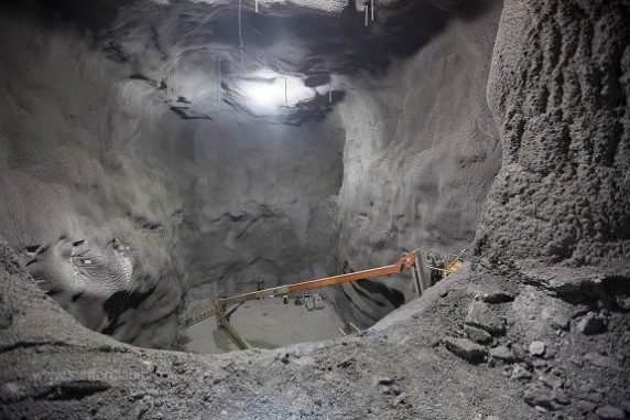 Das Large Underground Xenon (LUX) Experiment befindet sich in dieser früheren Mine fast 1.500 Meter unter der Erde in South Dakota (USA). (Matt Kapust, Sanford Underground Research Facility)